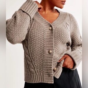 Abercrombie & Fitch•Cardigan Cable Sweater•Size S•NWT